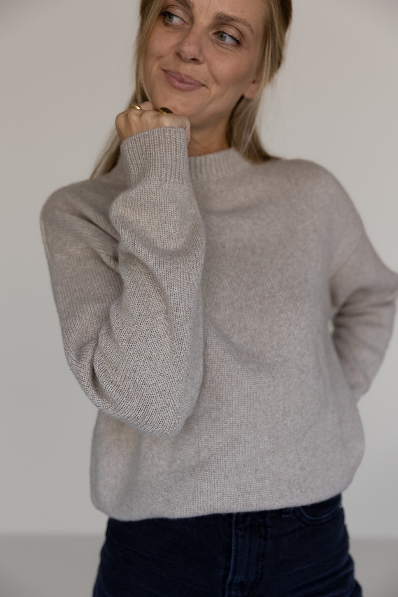 CREWNECK SWEATER CASHMERE/SILK BROWN