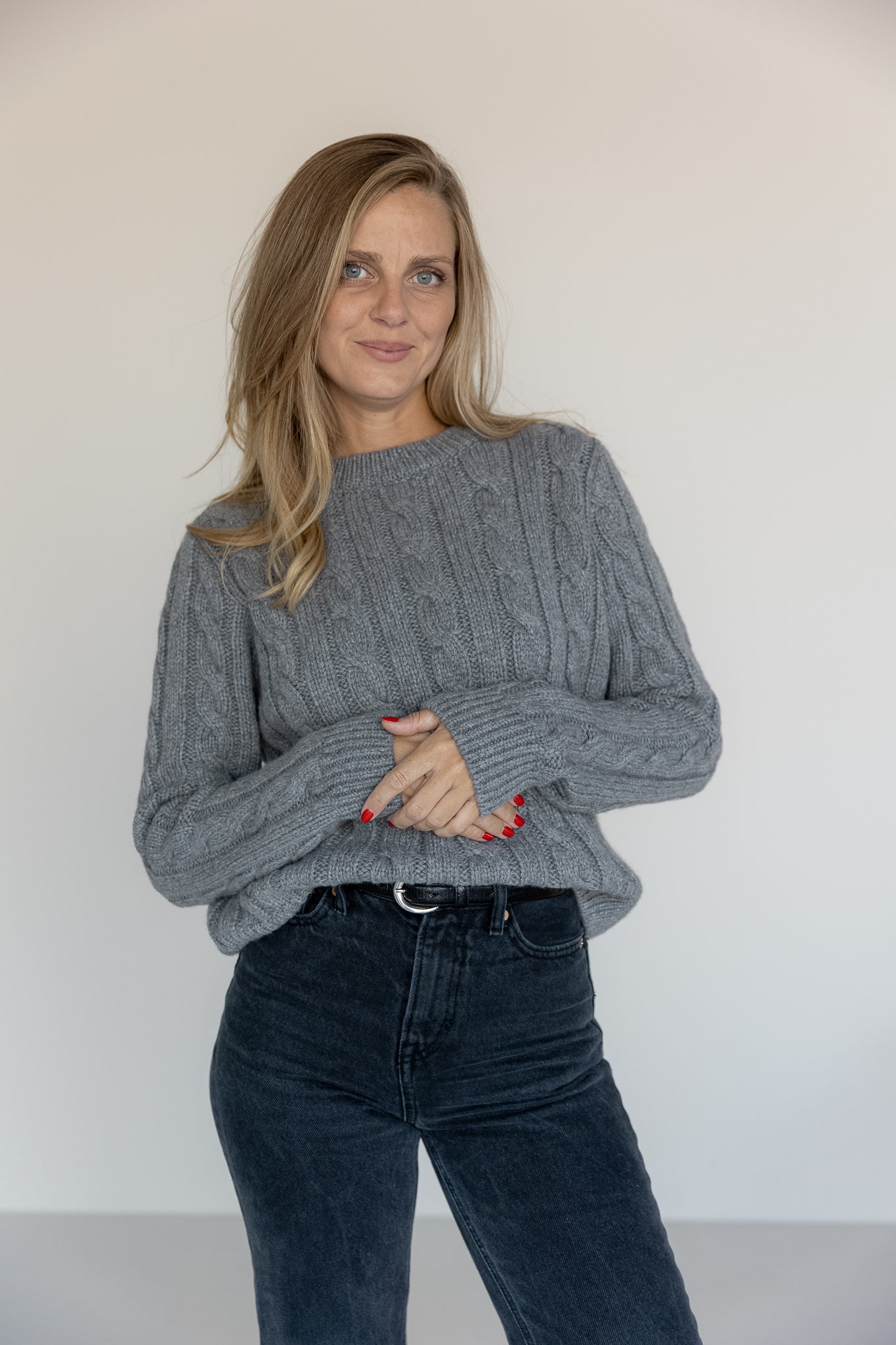 CABLE KNIT SWEATER CASHMERE GREY