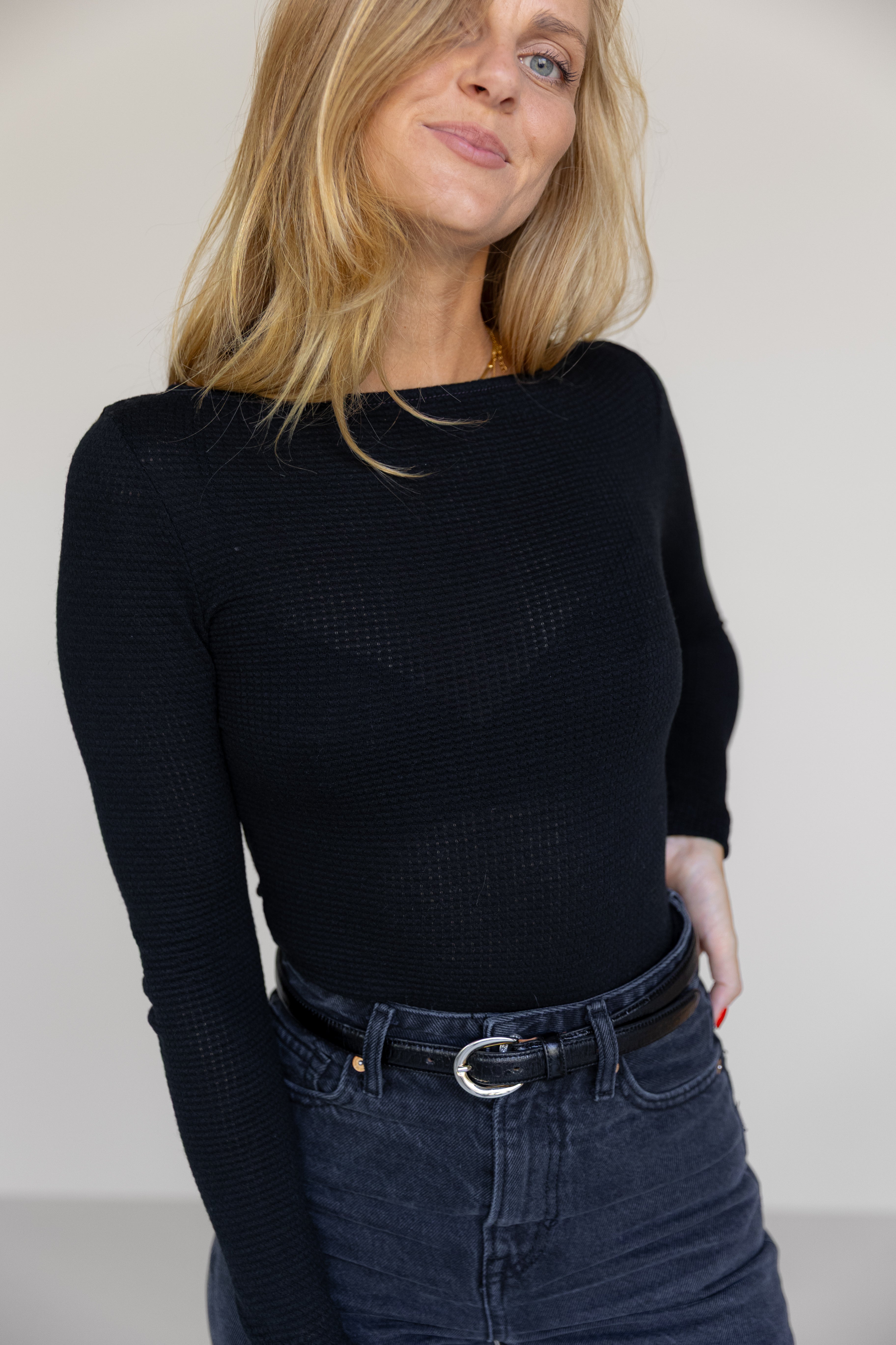 Merino/biobaumwolle waffel BOATNECK LANGARM RIPP SCHWARZ