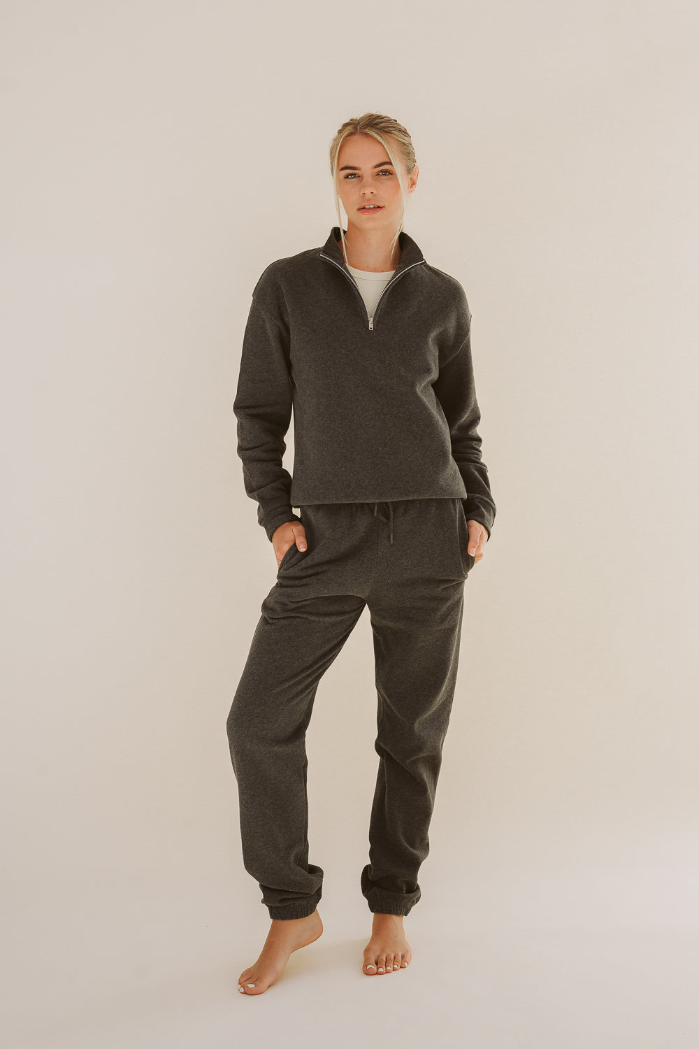 HALF ZIP SWEATER DARK GREY