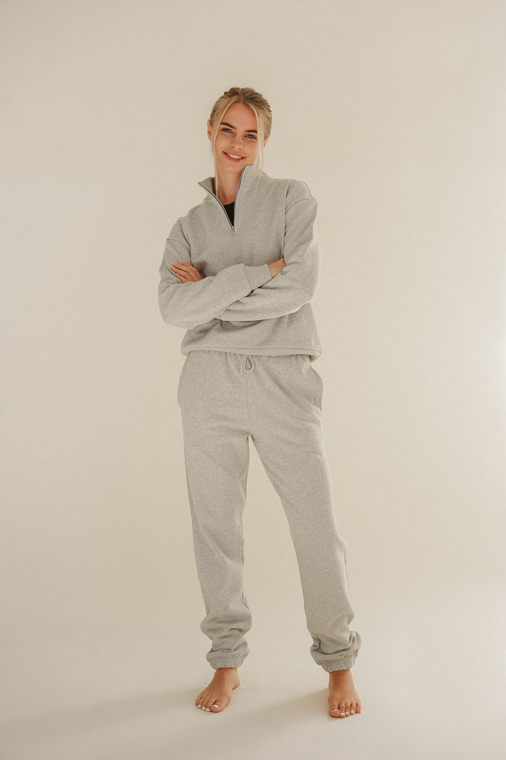 HALF ZIP SWEATER LIGHT GREY