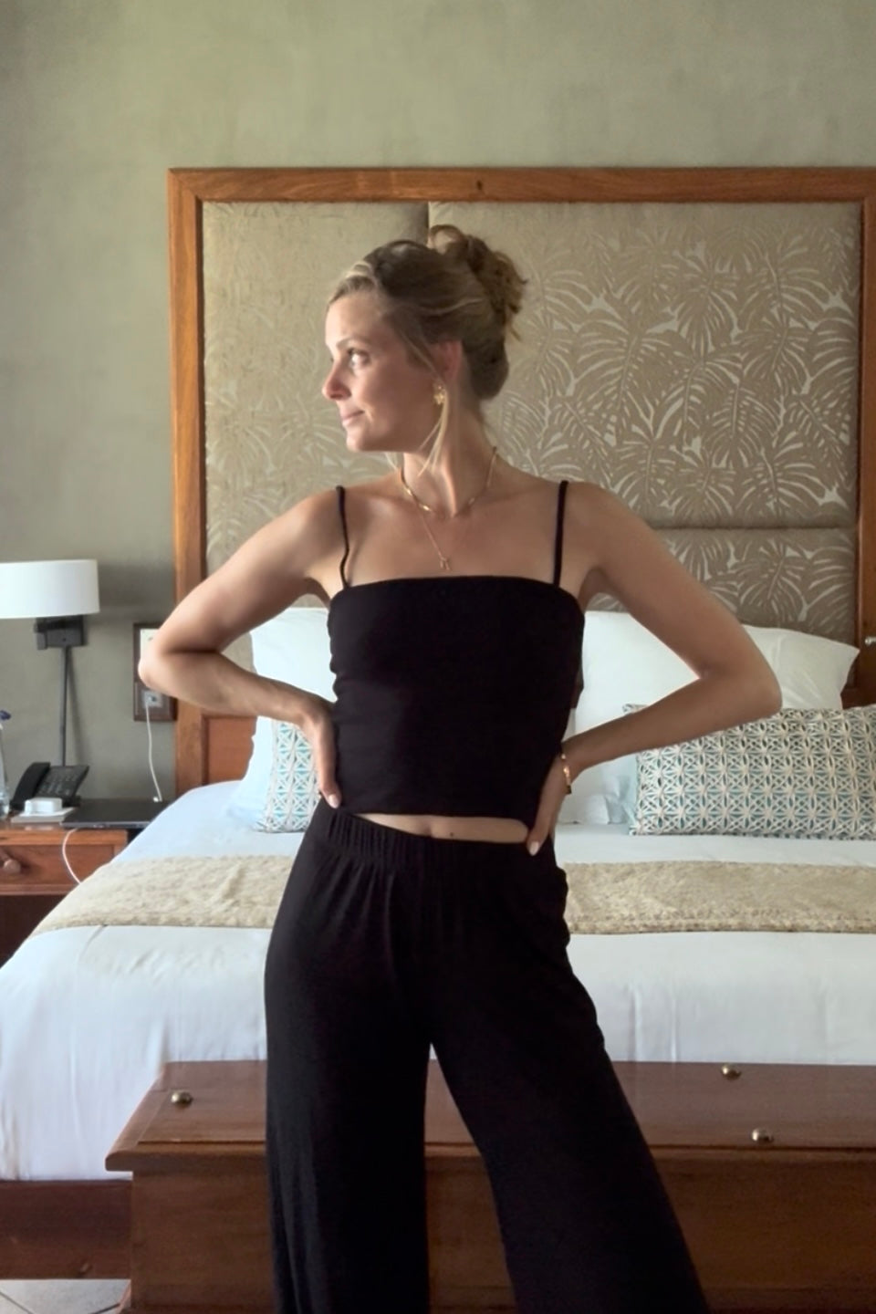 SPAGHETTI TANK RIB BLACK