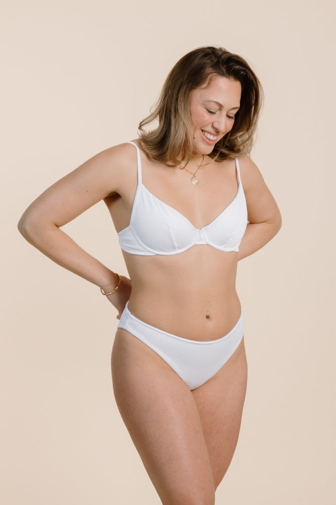 OLEA TOP WHITE
