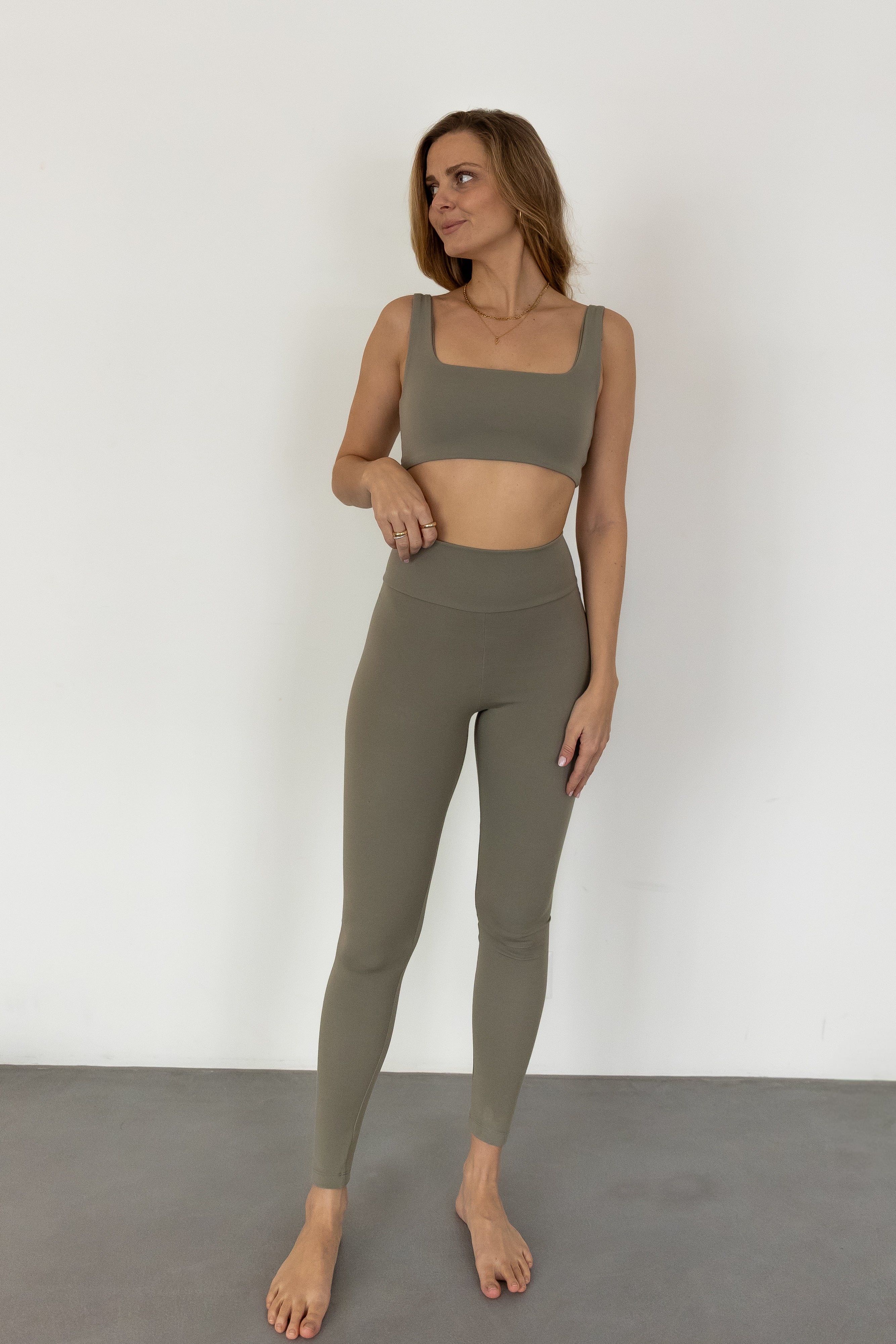 MOLY LEGGINGS TENCEL OLIVE