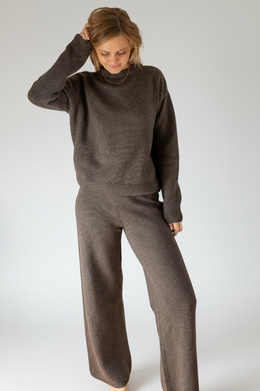 cashmere set brown from pura clothing